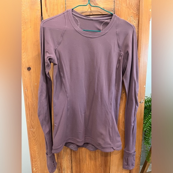 Lululemon runderful top - Picture 2 of 5